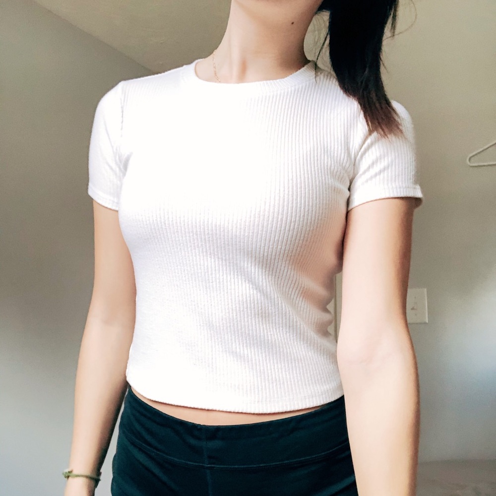 White crop top!